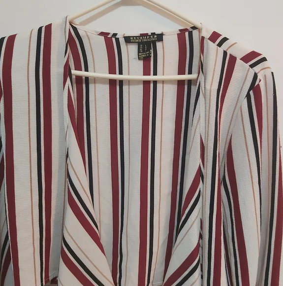 Revamped Premium Collection Striped Longsleeved Tied Top Size Large (L) - Picture 5 of 7